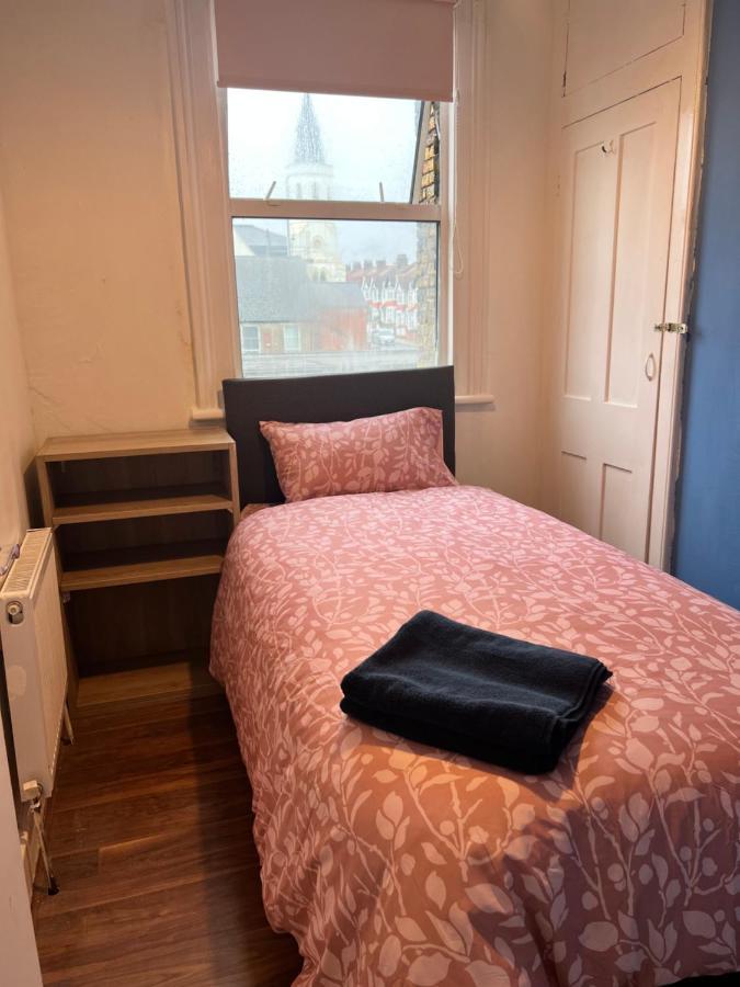 Cozy London Flat Hotel Exterior foto